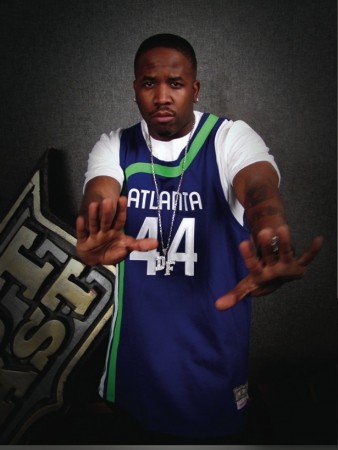 Big Boi - Ain't No DJ (feat. Yelawolf)